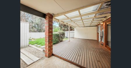 Cozy Townhome in Paradise - Photo 2