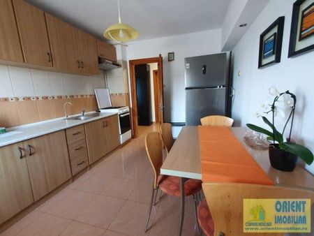 Faleza Nord, de inchiriat 2 camere, mobilat, gaze, termen lung - Photo 4