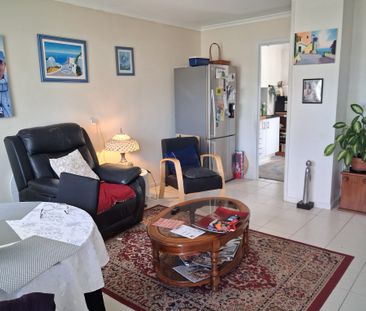 Broadbeach Waters - Photo 4