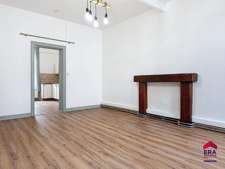 Gerenoveerd appartement met 1 slaapkamer - Photo 2