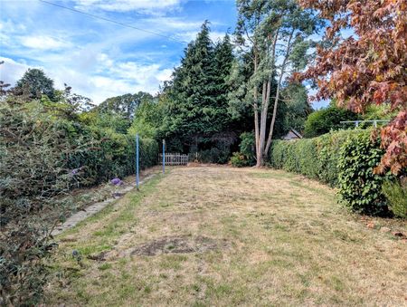 4 Hill View - Photo 4