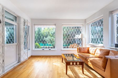 4-pokojowe mieszkanie z 2 miejscami parkingowymi 125 m² - Zdjęcie 4