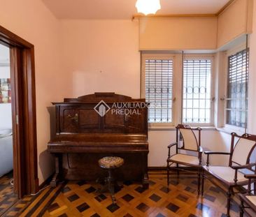 Casa com 5 quartos e 600m² para alugar em Cristal, Porto Alegre. - Foto 2