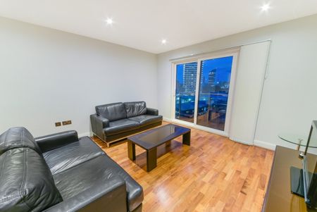 2 Bed Flat, Holman Road, SW11 - Photo 2