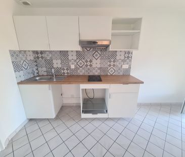 Location Appartement 1 pièce 28m² VILLEBON SUR YVETTE 91140 - Photo 3