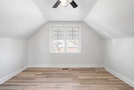 For Lease - 2 East 41st Street Unit# Upper, Hamilton, Ontario - Photo 3