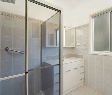 Charming Home in a Convenient Lambton Location - Photo 4