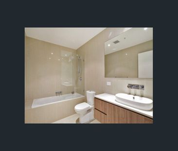 North facing two-bedroom with private courtyard - Photo 4
