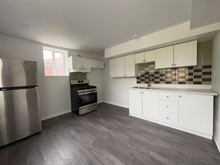 For Lease - 35 Duncombe Boulevard Unit# Unit 2, Toronto, Ontario - Photo 4