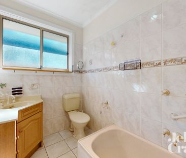 14 Magnolia Avenue, Bentleigh East - Photo 6