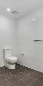 MGM MARTIN - TWO BEDROOM APARTMENT - Photo 3