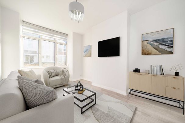 Willow Vale, Shepherds Bush, W12, London - Photo 1