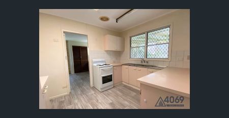 Charming 3-Bedroom Home in Quiet Fig Tree Pocket Cul-de-Sac - Photo 5