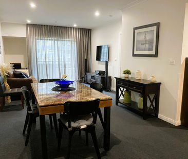 Residences @ Mantra Russell – Luxury 1 Bedroom Furnished Apartment ... - Photo 2