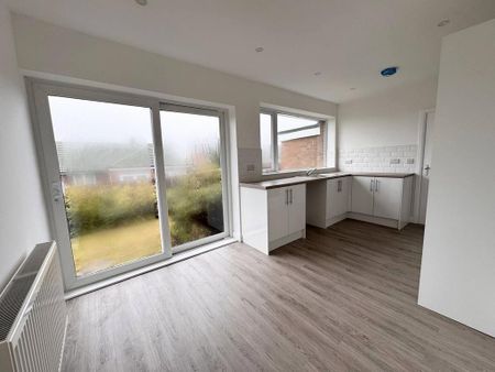 3 bedroom bungalow to rent - Photo 5