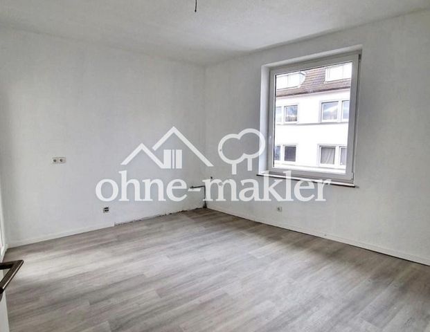 Zimmer in 4er WG - In zentraler sanierter Wohnung mit zwei Bädern - Photo 1