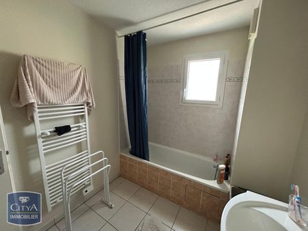 Location Appartement 3 pièces 63m² ETAULES 17750 - Photo 4