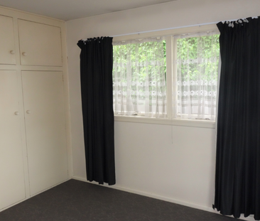 2-Bedroom Flat with Garage - Photo 1