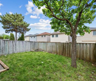 For Lease - 2173 Denby Drive Unit# Main, Pickering, Ontario - Photo 2