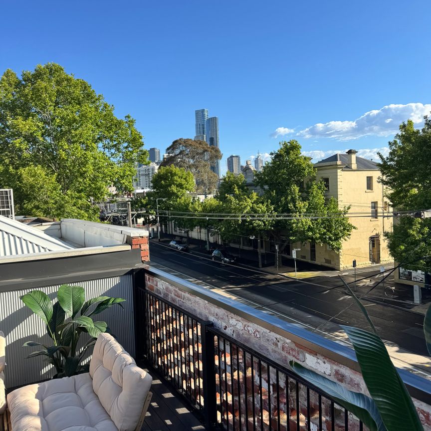 South Melbourne - Photo 1