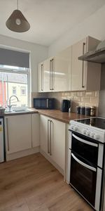 1 bed House Share - To Let - Photo 3