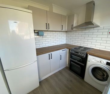 Swift Close, Royston - Photo 6