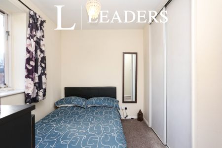 studio to rent Armoury Road, London, SE8 - Photo 4