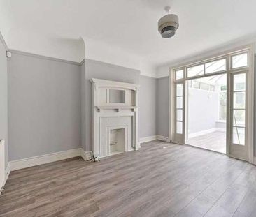 Lower Downs Road, Raynes, SW20 - Photo 3