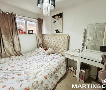 3 bedroom detached bungalow to rent - Photo 4