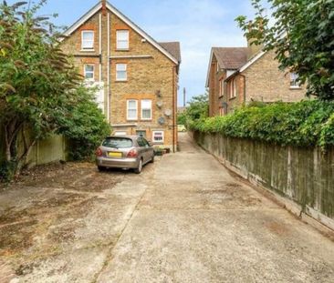 2 Bedroom Flat, Mill Road, Burgess Hill - Photo 5