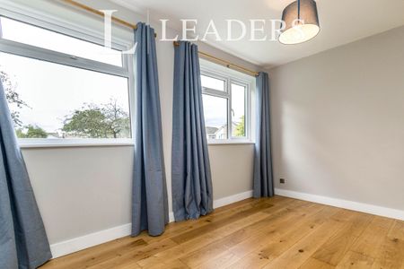 2 bedroom apartment to rent Jordans Close, Guildford, GU1 - Photo 5