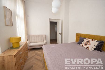 Pronájem bytu 2+kk 69 m² - Fotografie 4