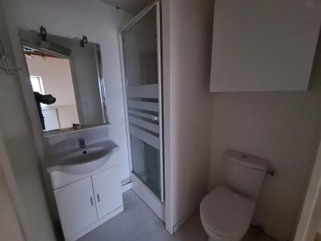 Location Appartement 1 pièce 27m² BOULOGNE SUR MER 62200 - Photo 3