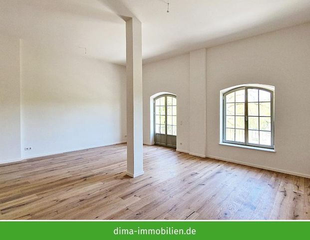 ERSTBEZUG sanierte Papierfabrik | Wohntraum am Wasser mit 2 Balkonen, 2 Bädern, Stellplatz u.v.m. - Foto 1