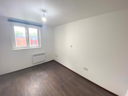 2 bedroom apartment to rent - Photo 2