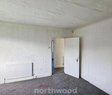 3 bedroom flat to rent - Photo 3