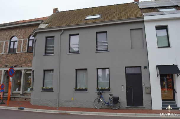 Ruime woning met garage in het centrum van Bellegem - Photo 1