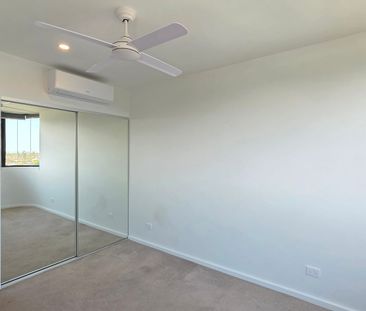 3 Beds unit on Chevron Island with River view. - Photo 3