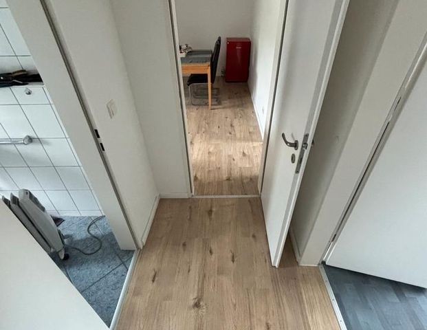 2-Zimmer Wohnung in Düsseldorf gegen Wohnung in Köln zum Tausch - Foto 1