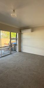 Round about Royal Oak&mldr; - Photo 3