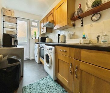 1 bedroom flat to rent - Photo 6