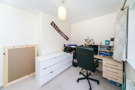 2 bedroom terraced house to rent - Photo 3