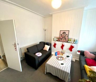 3 bedroom house share to rent - Photo 1