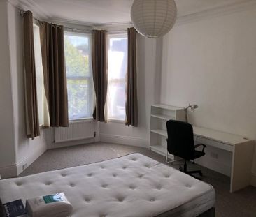 6 bedroom house to rent - Photo 4