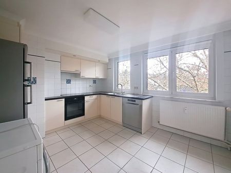 Te huur - Dakappartement in Sint-Lambrechts-Woluwe - Photo 3