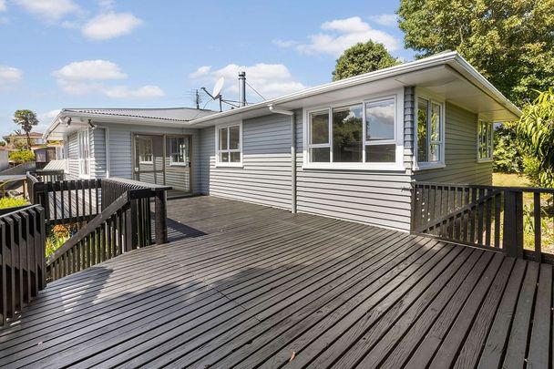 Classic Kiwi Home With Options - Photo 1