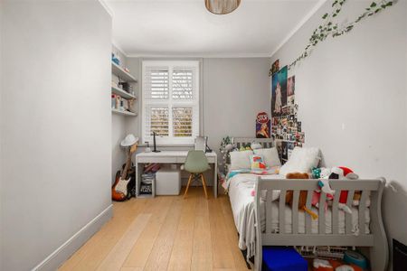 3 bedroom terraced house to rent - Photo 5