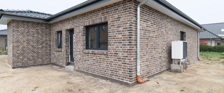 Neubau-Traum: Rechte Doppelhaushälfte mit Terrasse und Garten - Foto 1