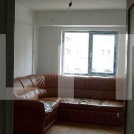 Apartament de inchiriat pe termen lung in P-ta Cepariu! - Photo 1