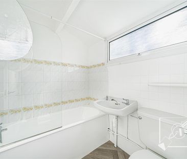 Knights Croft, New Ash Green, Longfield - Photo 6